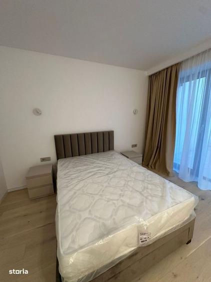 Apartament cu 3 camere, mobilat în Aviatorilor