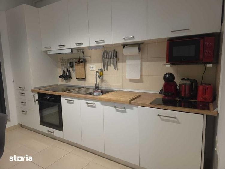 Apartament cu 4 camere în Băneasa