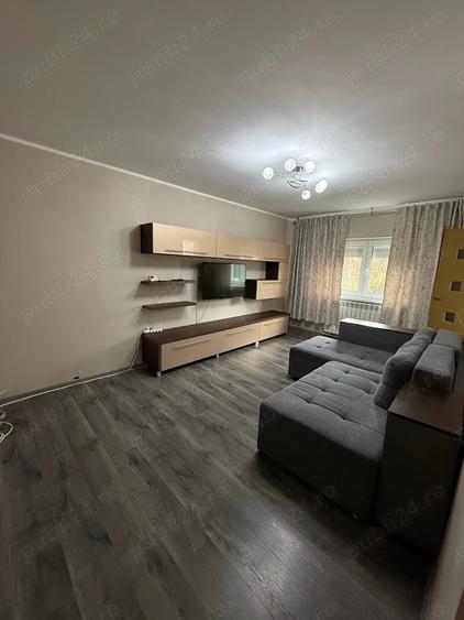 Apartament cu 2 camere decomandat în Micro 16