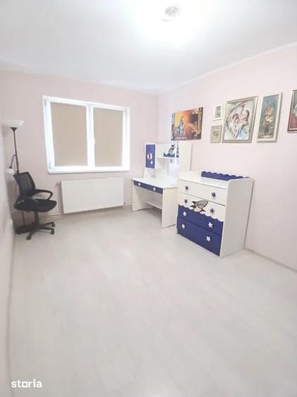 Apartament cu 2 camere semidecomandat în Florilor