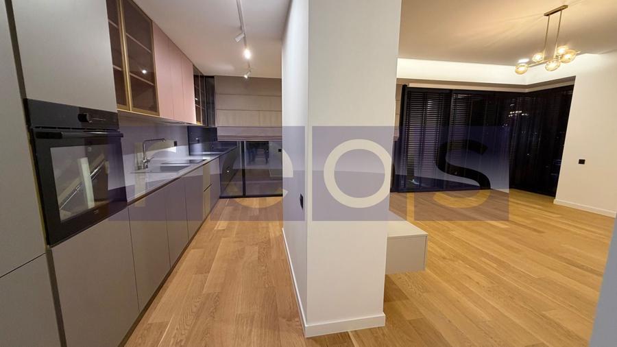Apartament cu 3 camere semidecomandat în Herăstrău