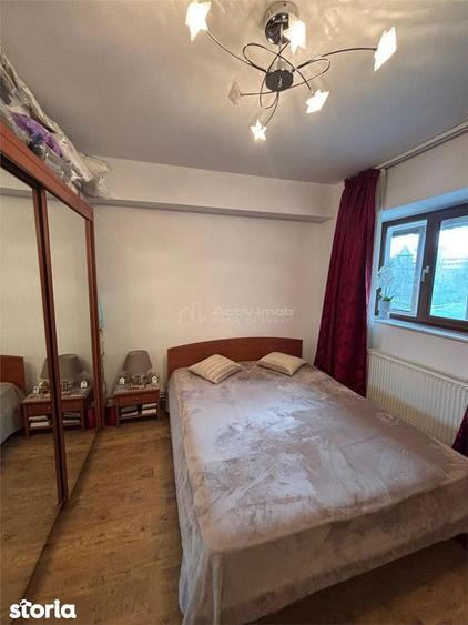 Apartament cu 4 camere decomandat în Port