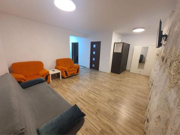 Apartament cu 2 camere decomandat în Păcii