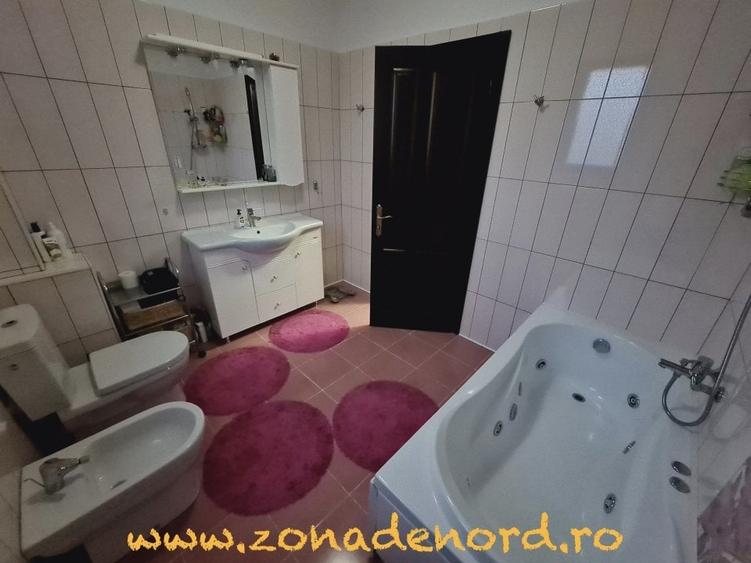 Casă individuală cu 6 camere cu Teren 1150 Mp în Dumbrăveni