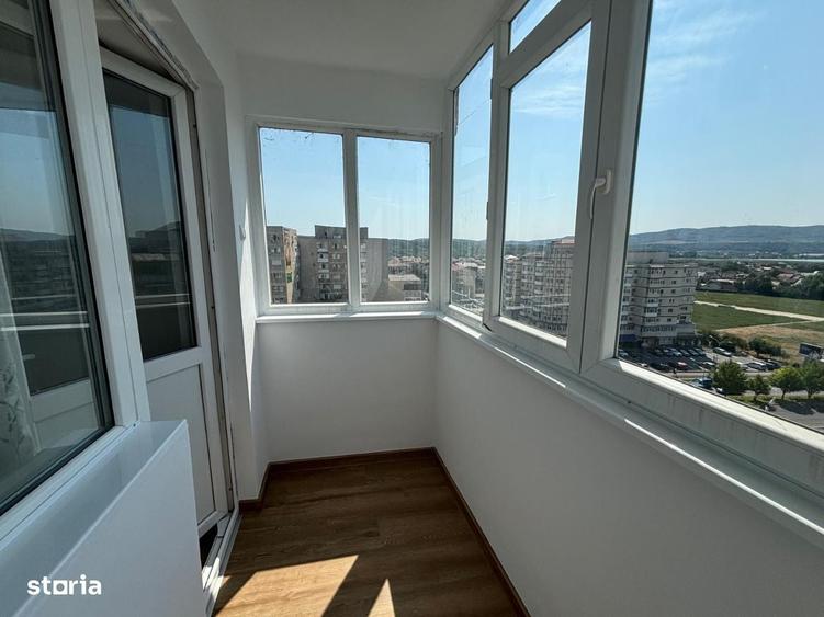 Apartament cu 2 camere decomandat în Ostroveni