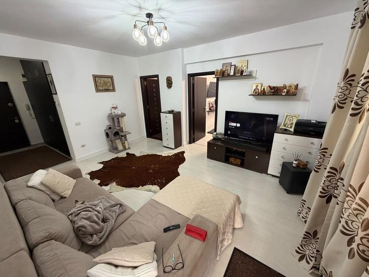 Apartament cu 3 camere decomandat, mobilat în Dobroești