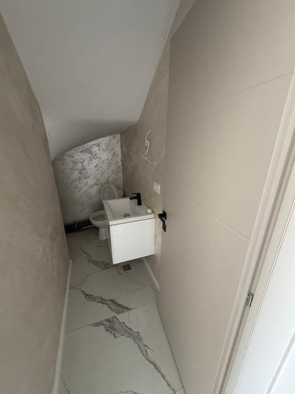 Casa 3 camere 2 bai Terasa Parcare zona Bucium Visan - 4