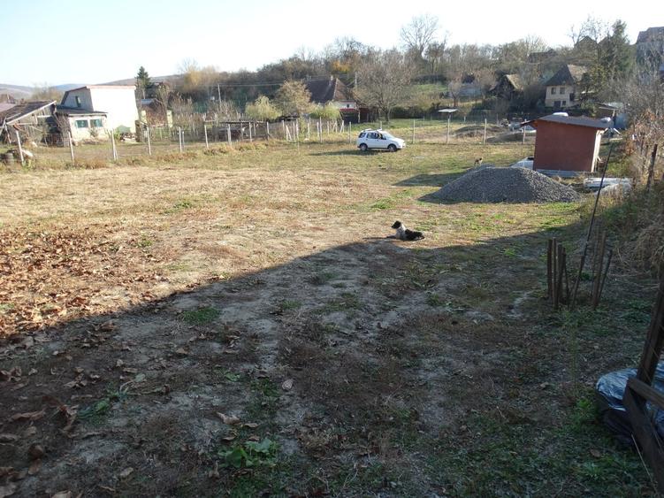 Teren Construcții intravilan de 1288 mp, în Maiad