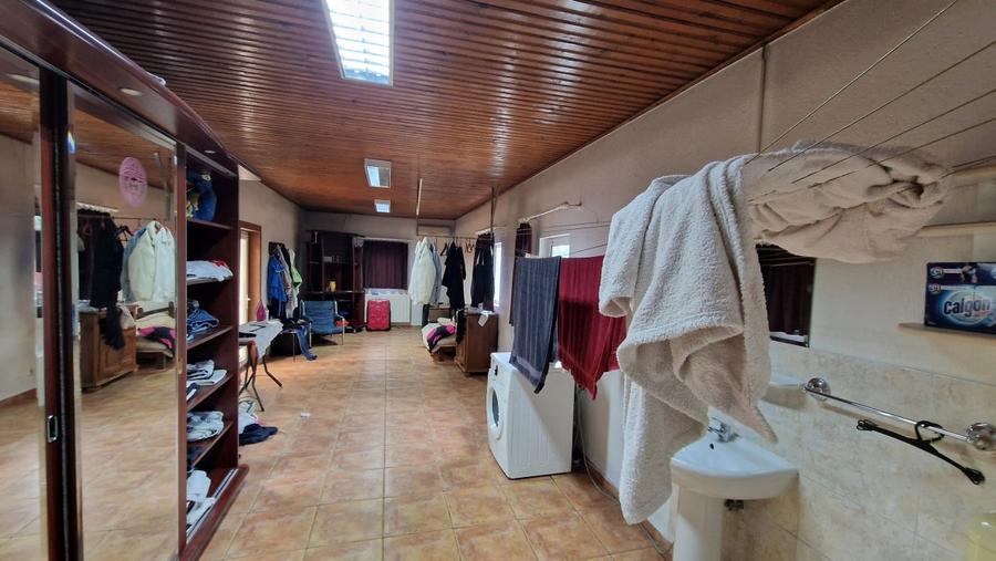 Casă individuală cu 7 camere cu Piscina în Sălaj