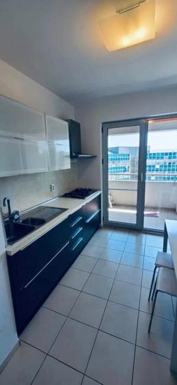 Apartament cu 2 camere semidecomandat, mobilat în Lujerului