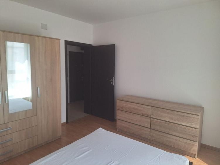 Apartament cu 2 camere decomandat în Giroc