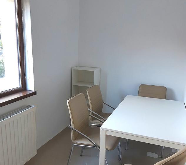 Apartament cu 2 camere decomandat, mobilat în Eroii Revoluției