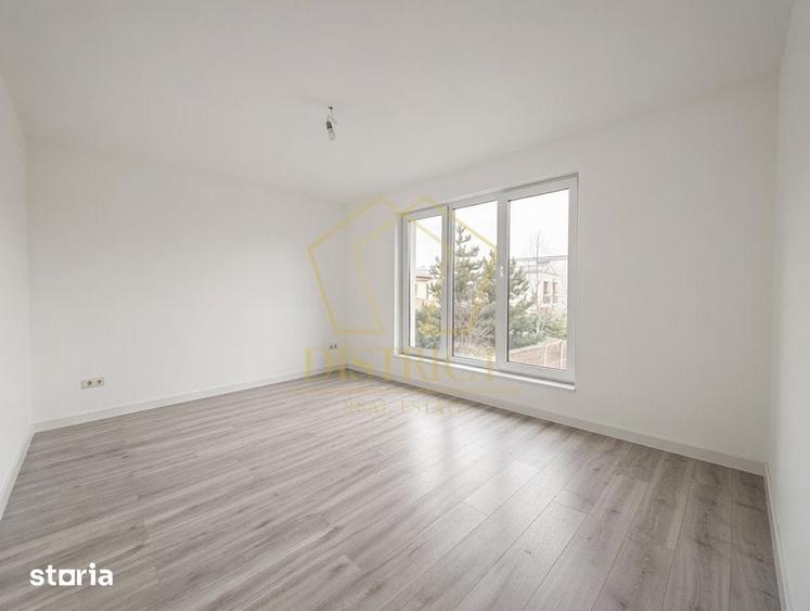 Casă cu 4 camere cu Teren 200 Mp în Giroc