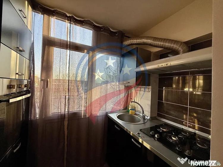 Apartament cu 2 camere decomandat în Rovine
