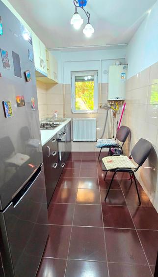 Apartament cu 2 camere semidecomandat în Dacia
