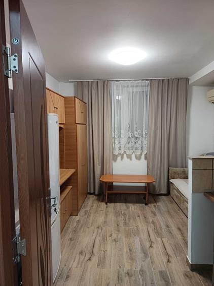 Garsonieră în Lipovei