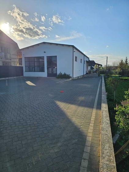 Spațiu comercial, în Vicovu de Jos