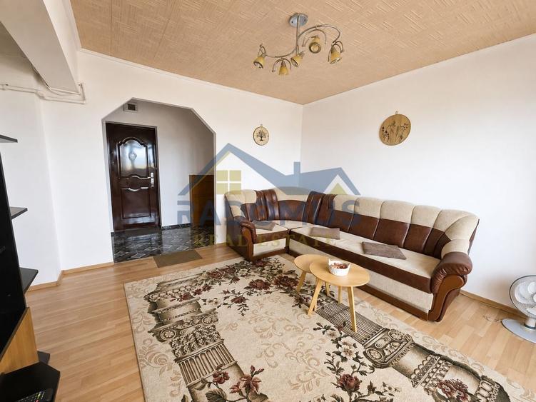 Garsonieră 2 camere | Republicii | 330 €/lună | Etaj 10 - 1