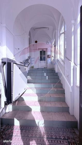 Casă cu Teren 820 Mp în Centrul Istoric
