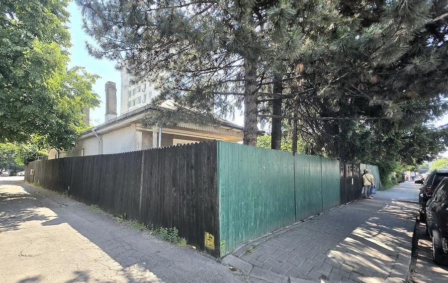 Spațiu comercial, de 65 mp, în Central