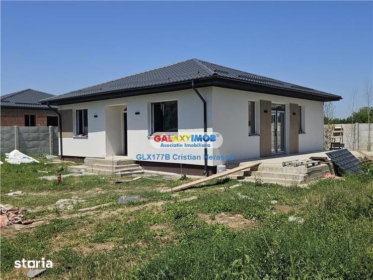 Casă cu 3 camere cu Teren 400 Mp în Crevedia