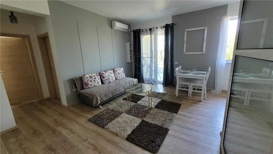 Apartament cu 2 camere semidecomandat, mobilat în Dumbrăvița
