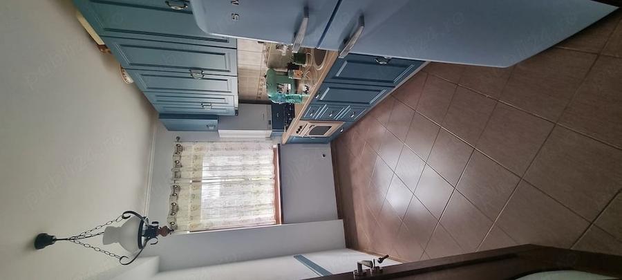 Apartament cu 2 camere decomandat în Europa