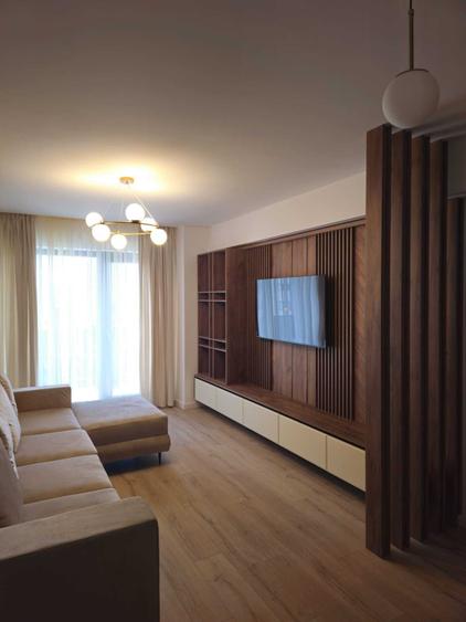 Apartament cu 2 camere decomandat în Energiei