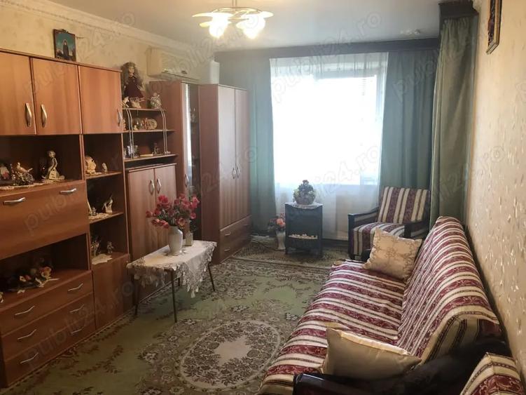 Apartament cu 4 camere decomandat în Sebastian