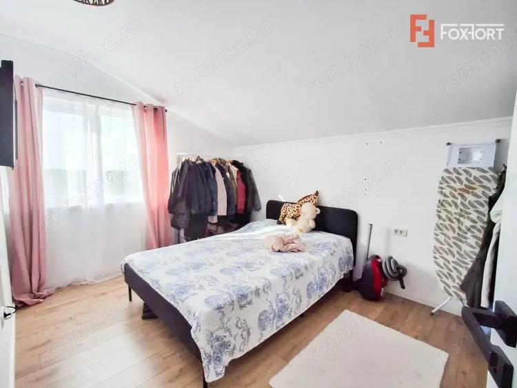 Casă cu 3 camere cu Teren 236 Mp în Bucovăț (Remetea Mare)