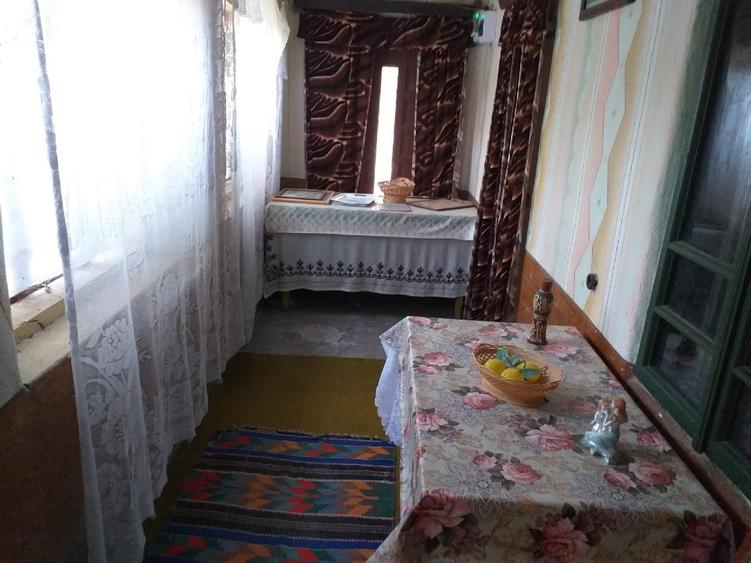 Casă individuală cu 5 camere cu Teren 1088 Mp în Lipovu