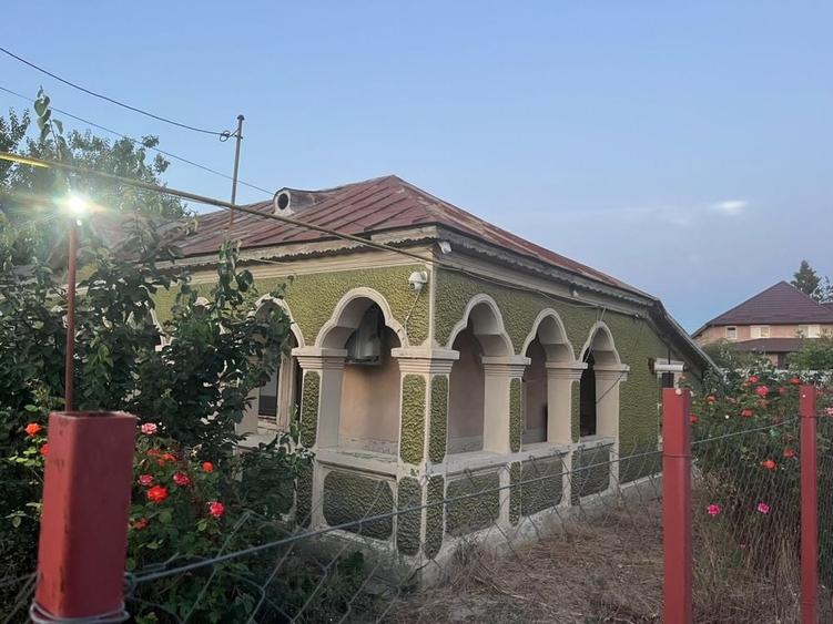 Casă cu 4 camere în Chiscani