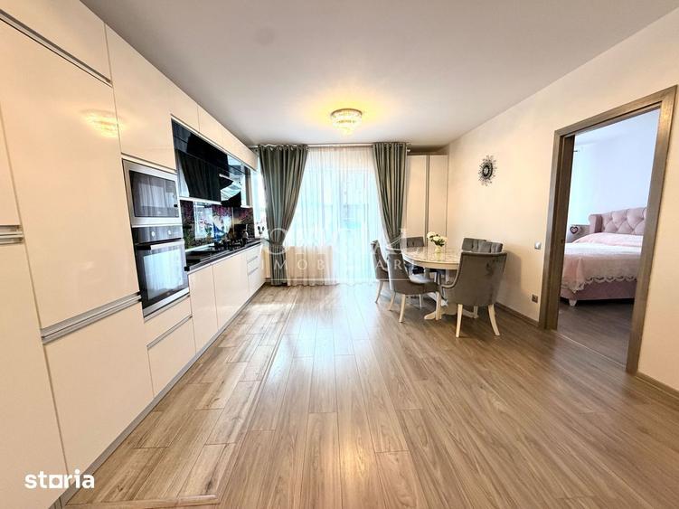Apartament cu 3 camere semidecomandat, mobilat în Florești