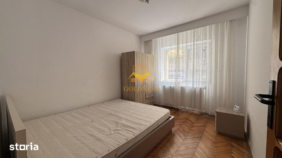 Apartament cu 3 camere decomandat, mobilat în Zorilor