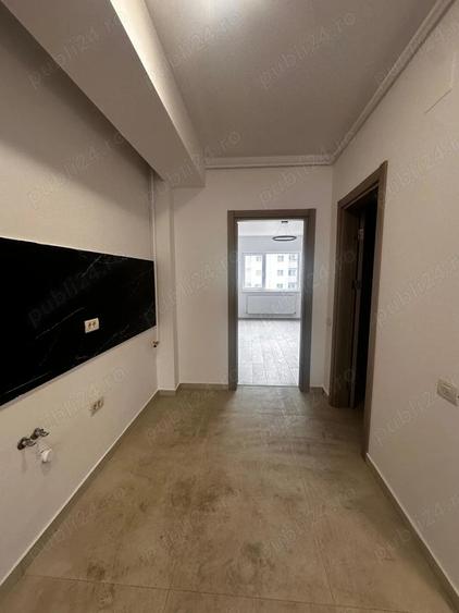 Apartament cu 3 camere în Brâncoveanu