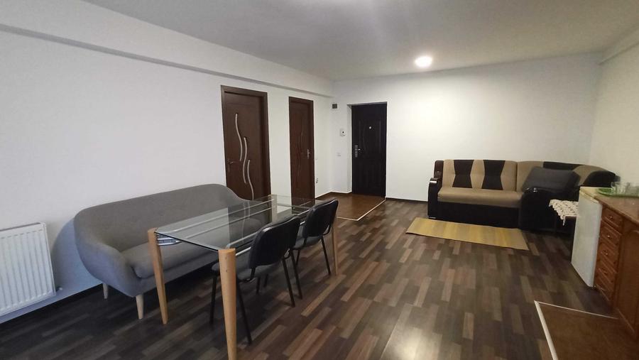 Apartament cu 2 camere decomandat în Florești