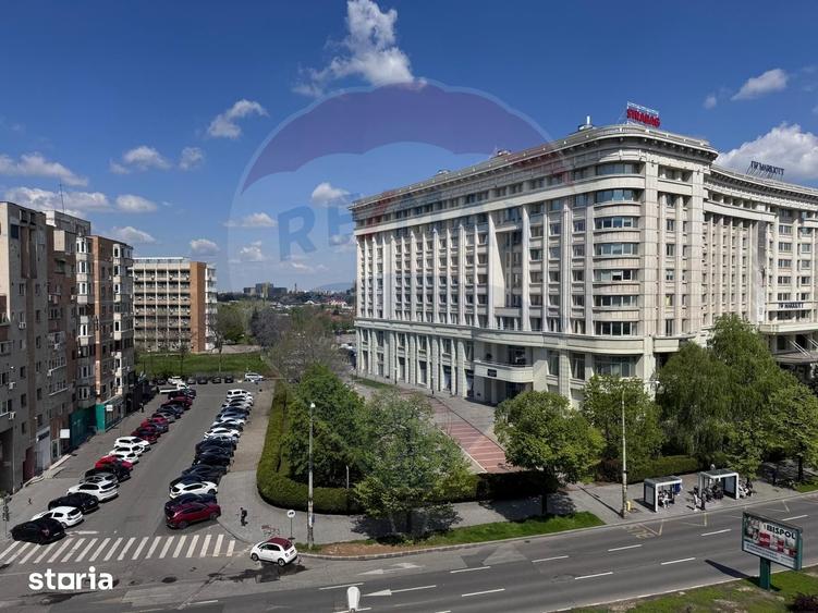 Apartament cu 2 camere decomandat în 13 Septembrie