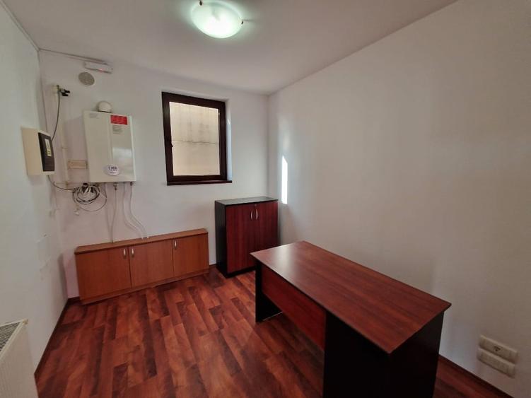 Birou, de 270 mp, în Letea Veche