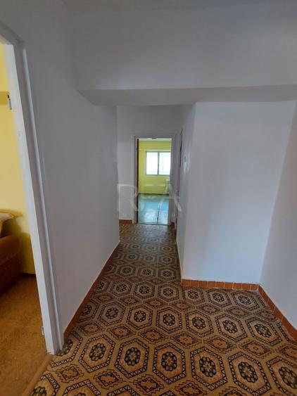 Apartament cu 4 camere decomandat, mobilat în Pantelimon