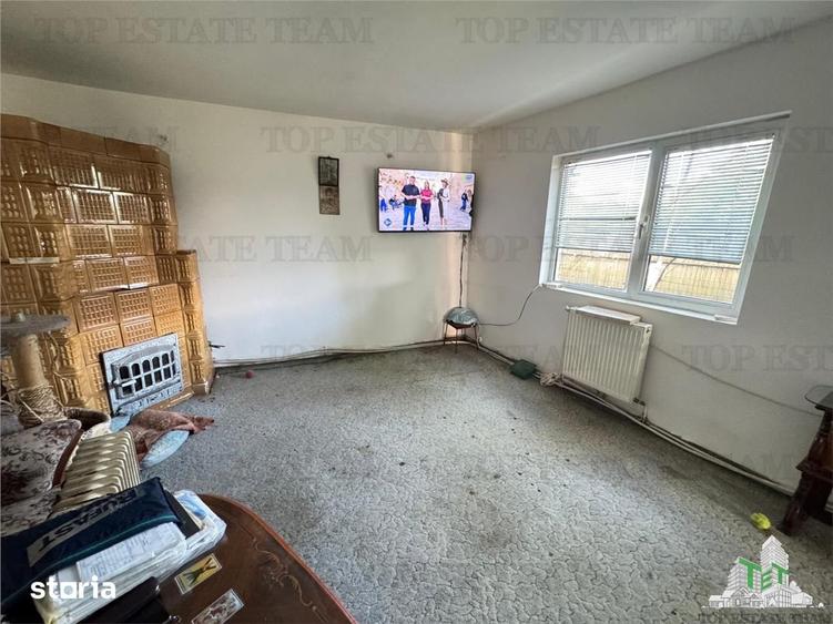 Casă cu 6 camere cu Teren 2000 Mp în Movilița