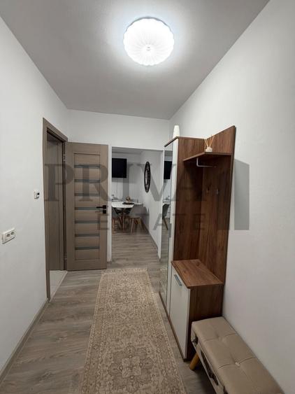 Apartament cu 2 camere semidecomandat, mobilat în Circumvalațiunii