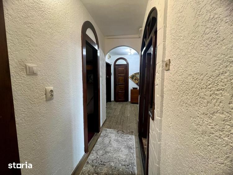 Apartament cu 3 camere în Ultracentral
