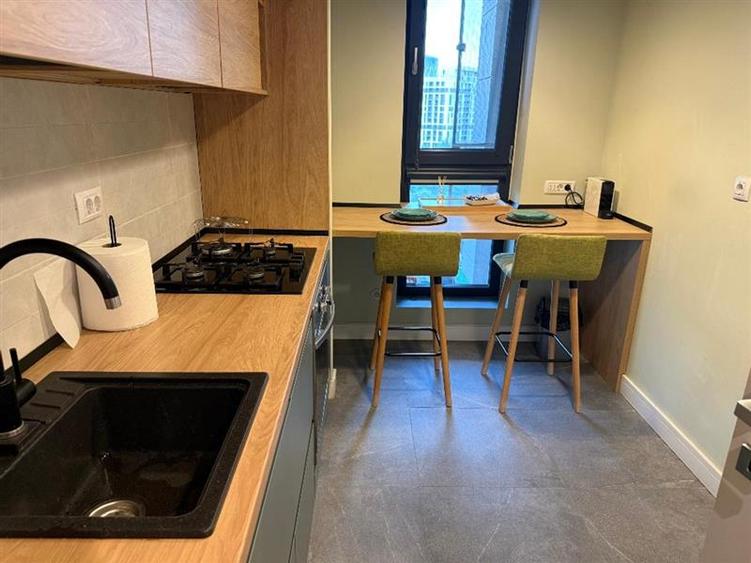 Apartament cu 2 camere decomandat în Pipera