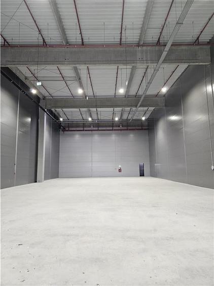 Spațiu industrial, de 1,800 mp, în Sud
