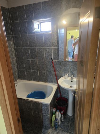 Apartament cu 2 camere decomandat în Chișoda