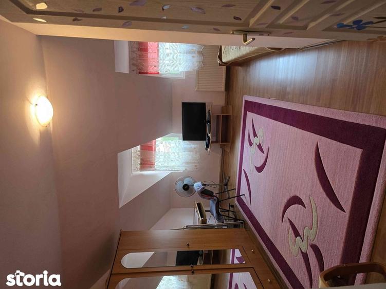 Casă cu 4 camere cu Teren 609 Mp în Central