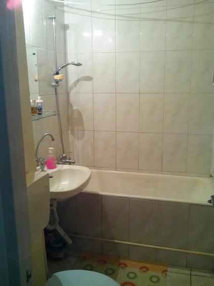 Garsonieră semidecomandată în Titan