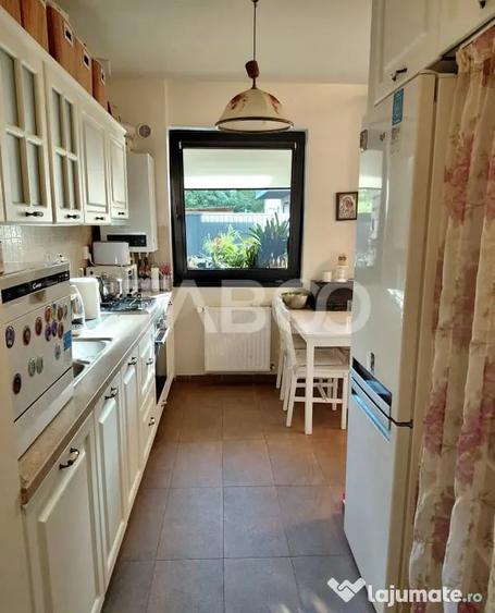 Apartament cu 2 camere decomandat, mobilat în Borhanci