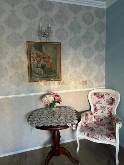 Apartament cu 4 camere decomandat, mobilat în Băneasa