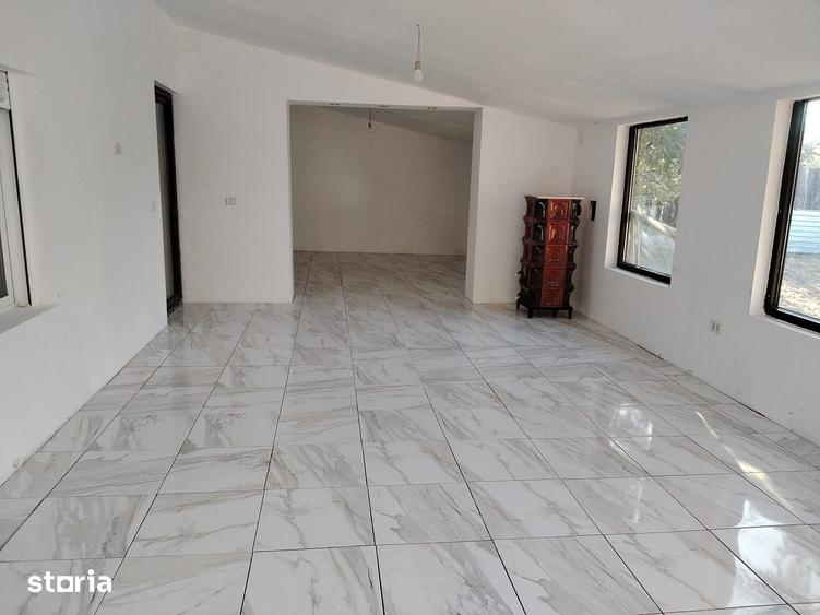 Casă cu 3 camere cu Teren 1440 Mp în Șepreuș